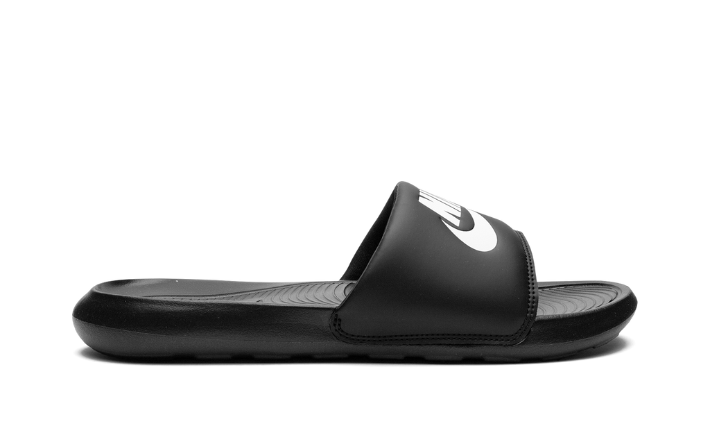 SB Victori One Slide "Black White" DR2018 001