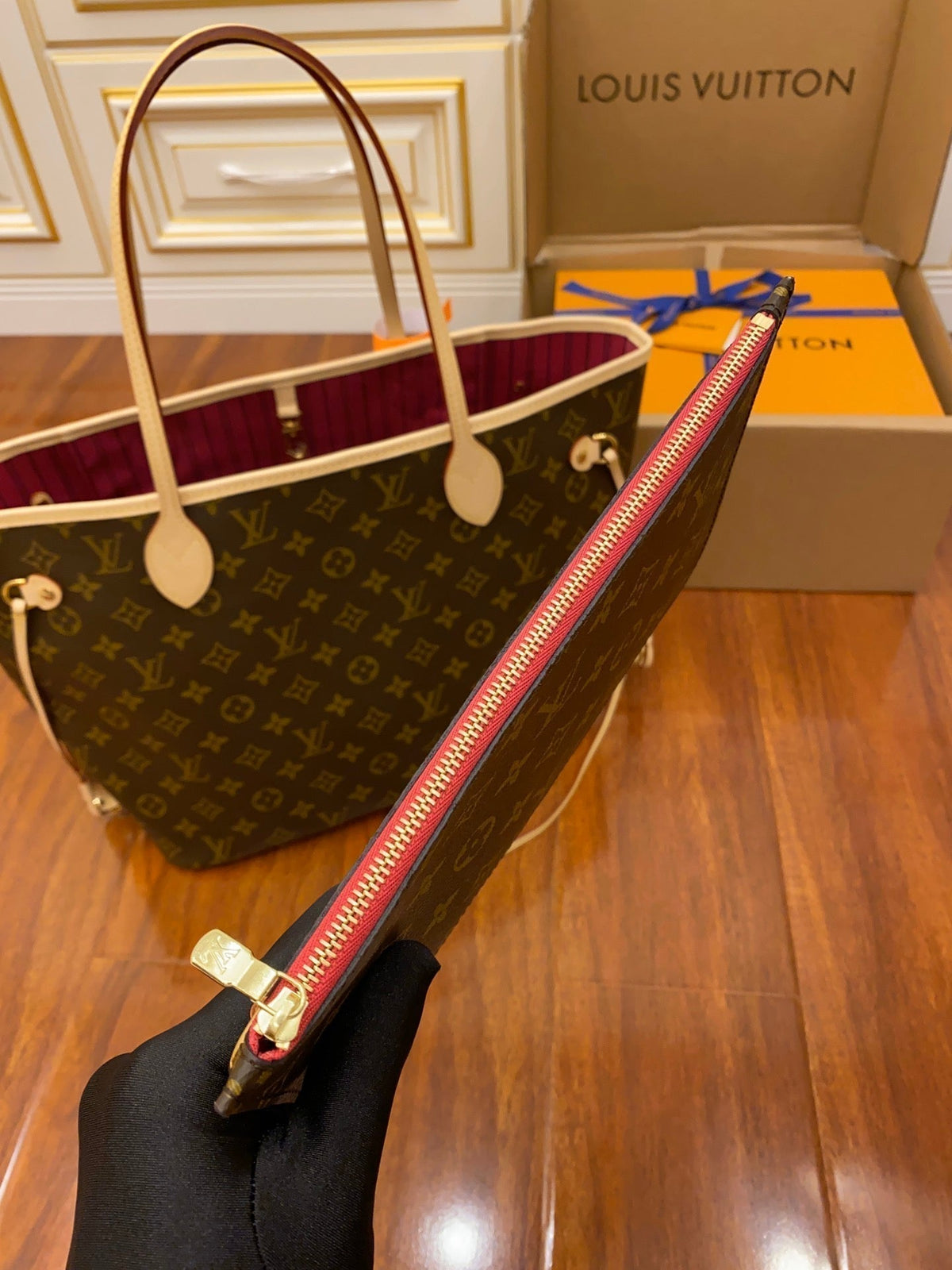 Louis Vuitton Tote Leather Bag