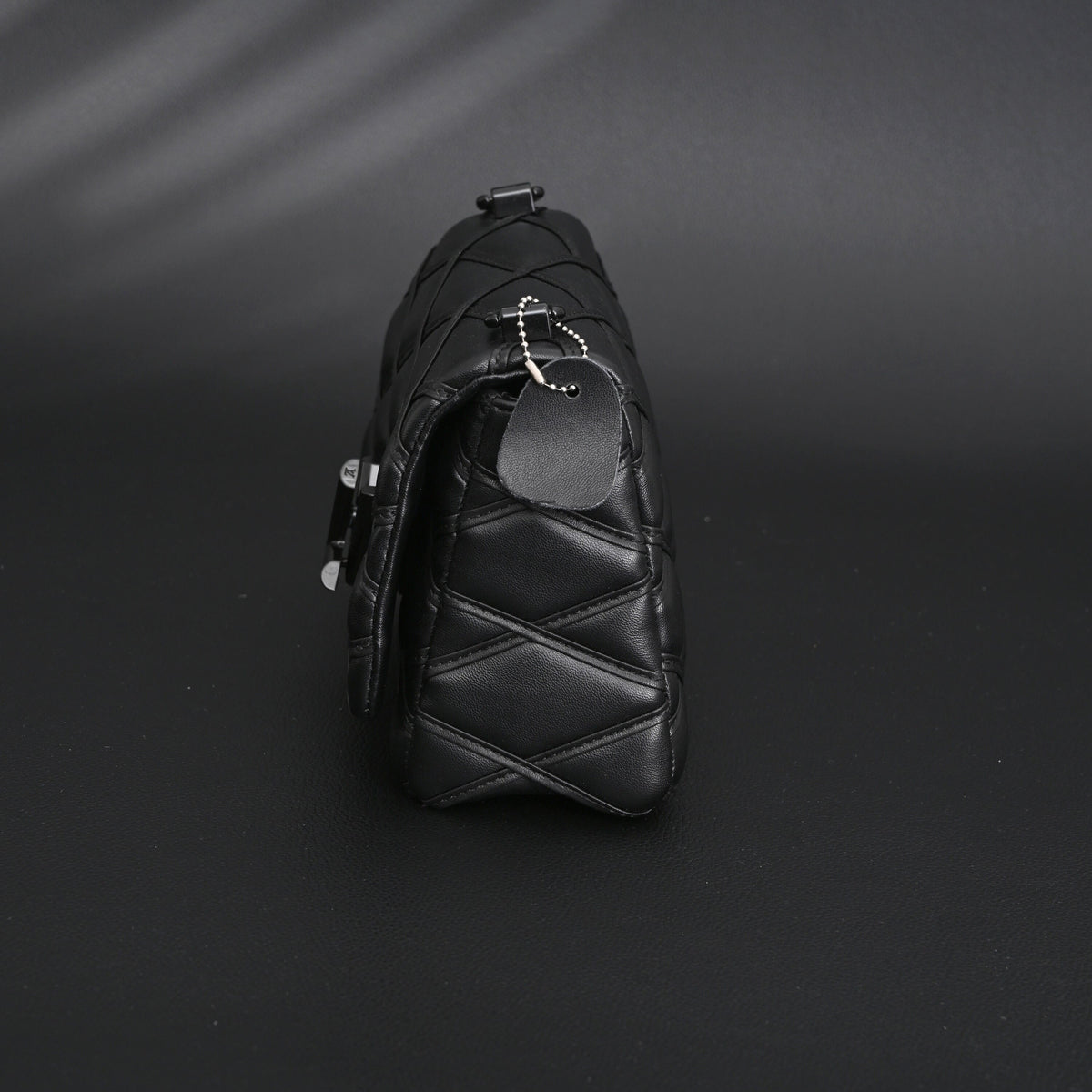 Louis Vuitton GO-14 MM Quilted Leather Chain Shoulder Bag – Black