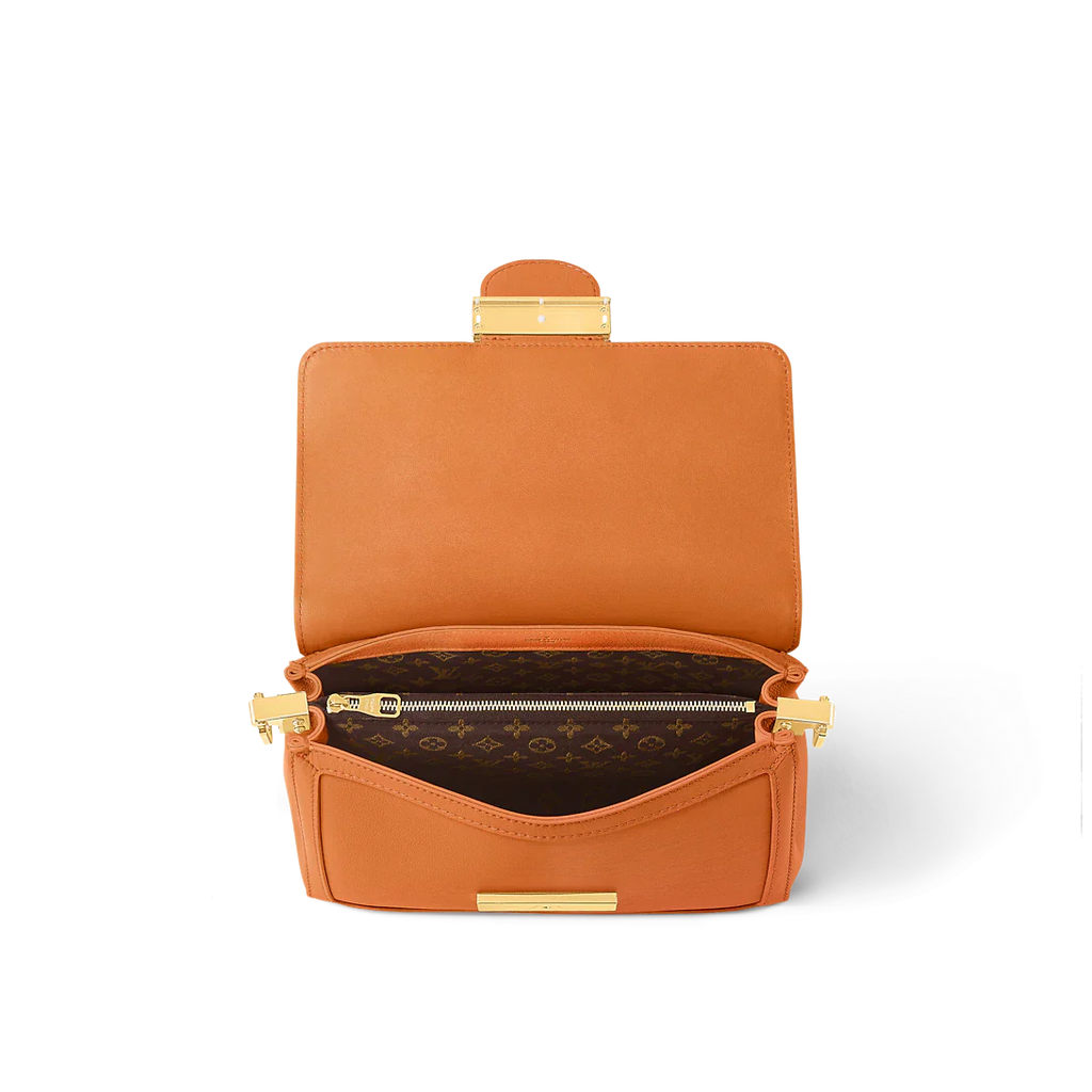 Louis vuitton Dauphine Soft MM apricot